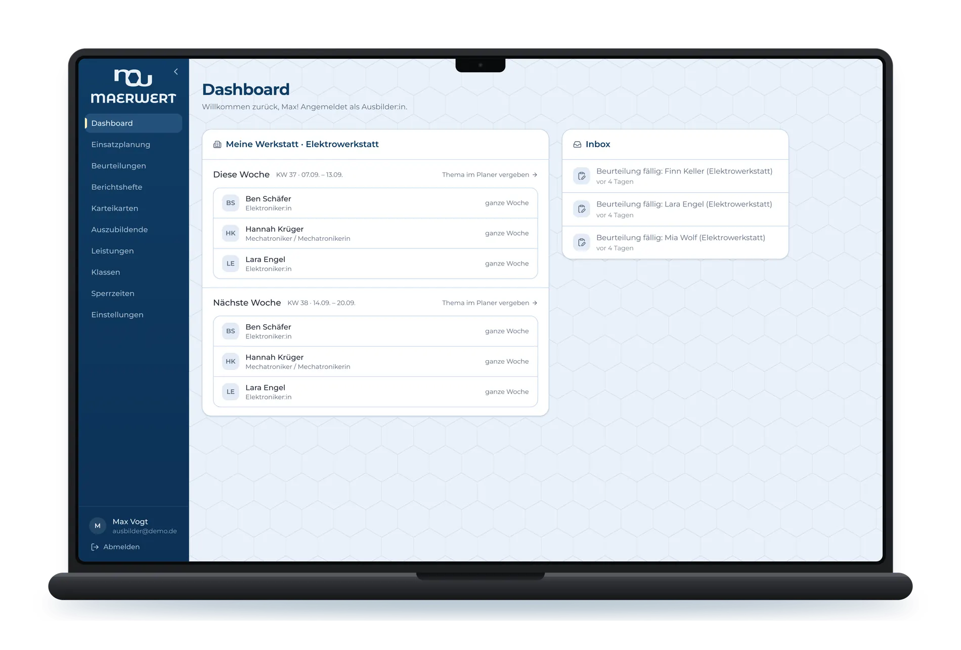 Das Dashboard der Ausbilderin: links „Meine Werkstatt“ mit den Auszubildenden dieser und der nächsten Woche, rechts die Inbox mit dem, was zu tun ist.