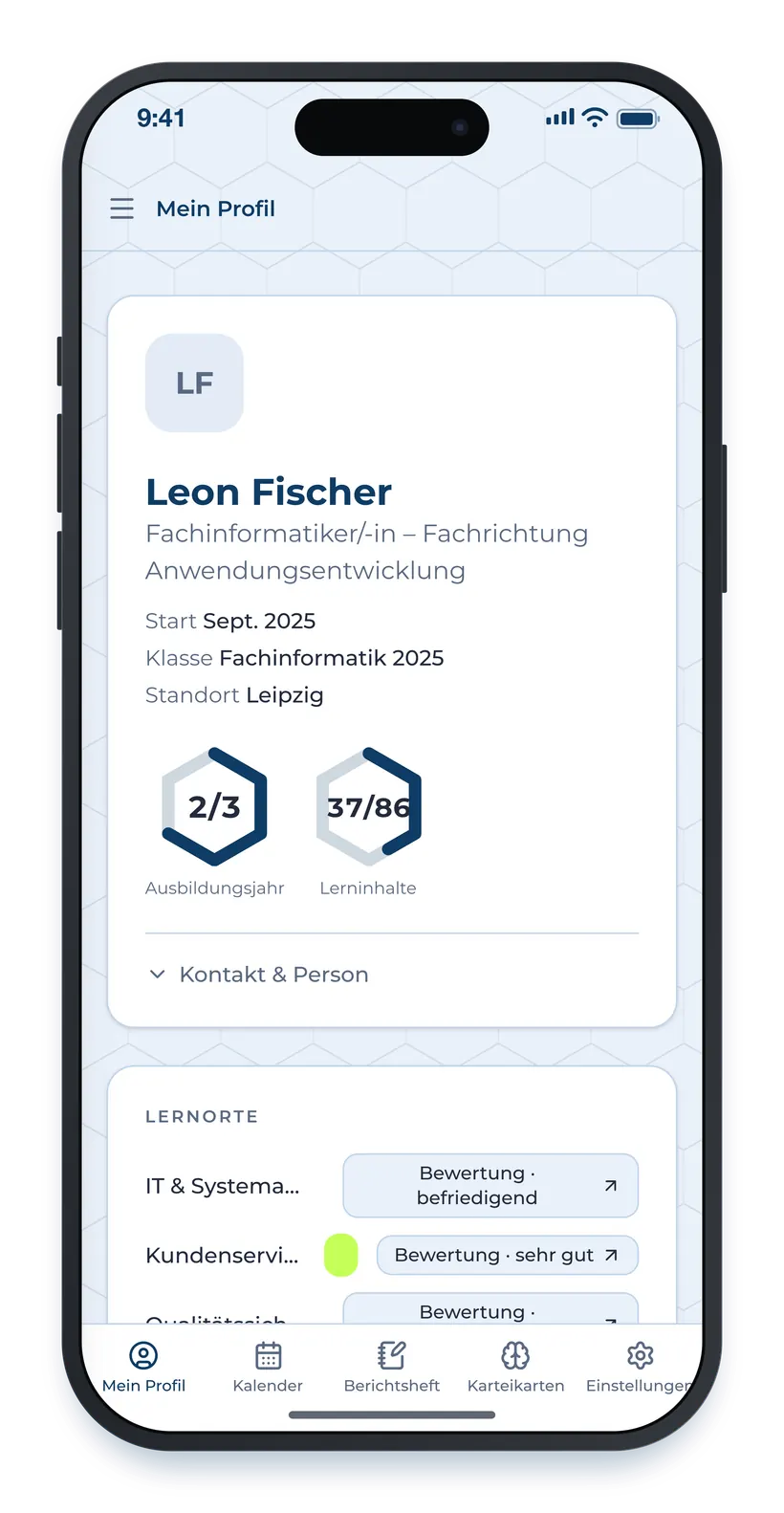 Mein Profil auf dem Handy: Name, Beruf, Standort und zwei Ringe — Ausbildungsjahr und Stand der Lerninhalte —, darunter die eigenen Lernorte mit ihrer Bewertung.